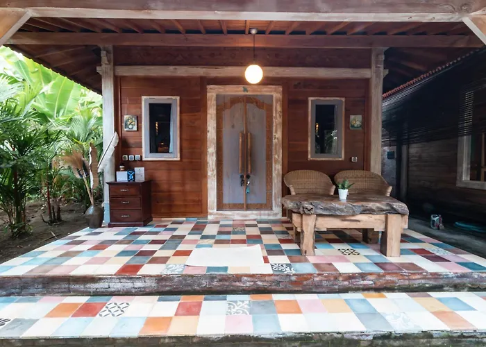 Medewi Drop Villa